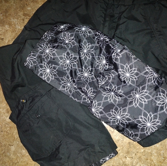 Child's Bodyglove Snow pants - Picture 5 of 16